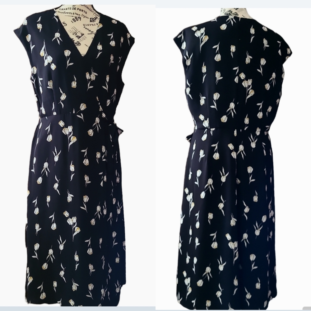 Banana Republic black floral midi wrap dress, 100% polyester, NWT sz10.